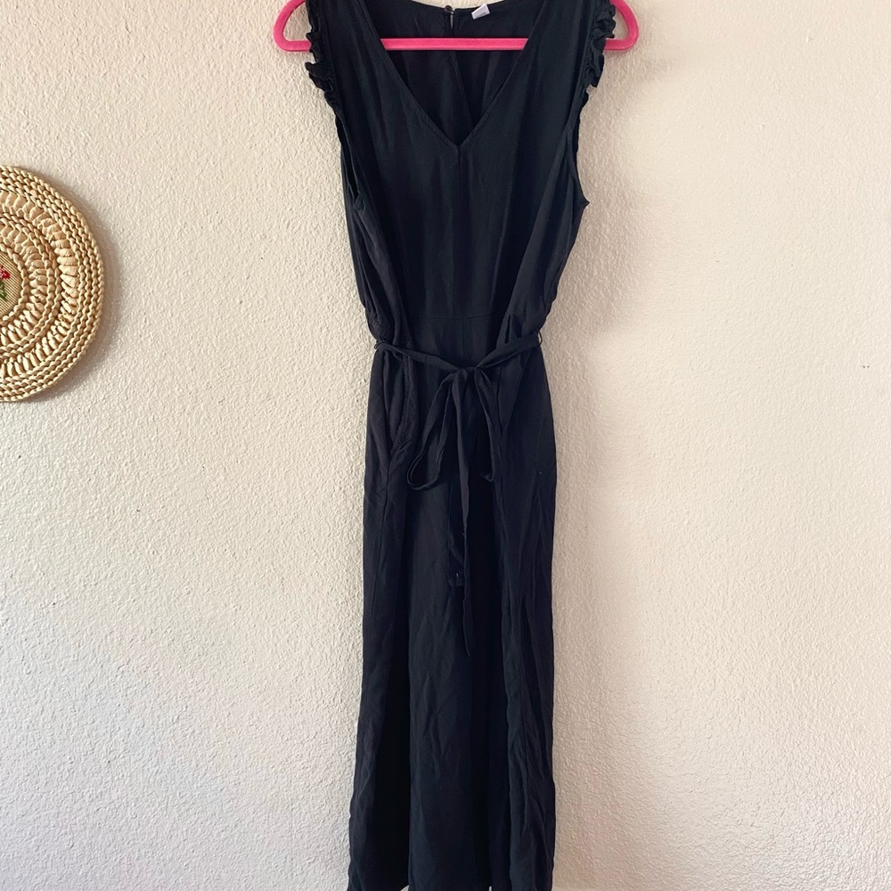 Old navy black jumpsuit